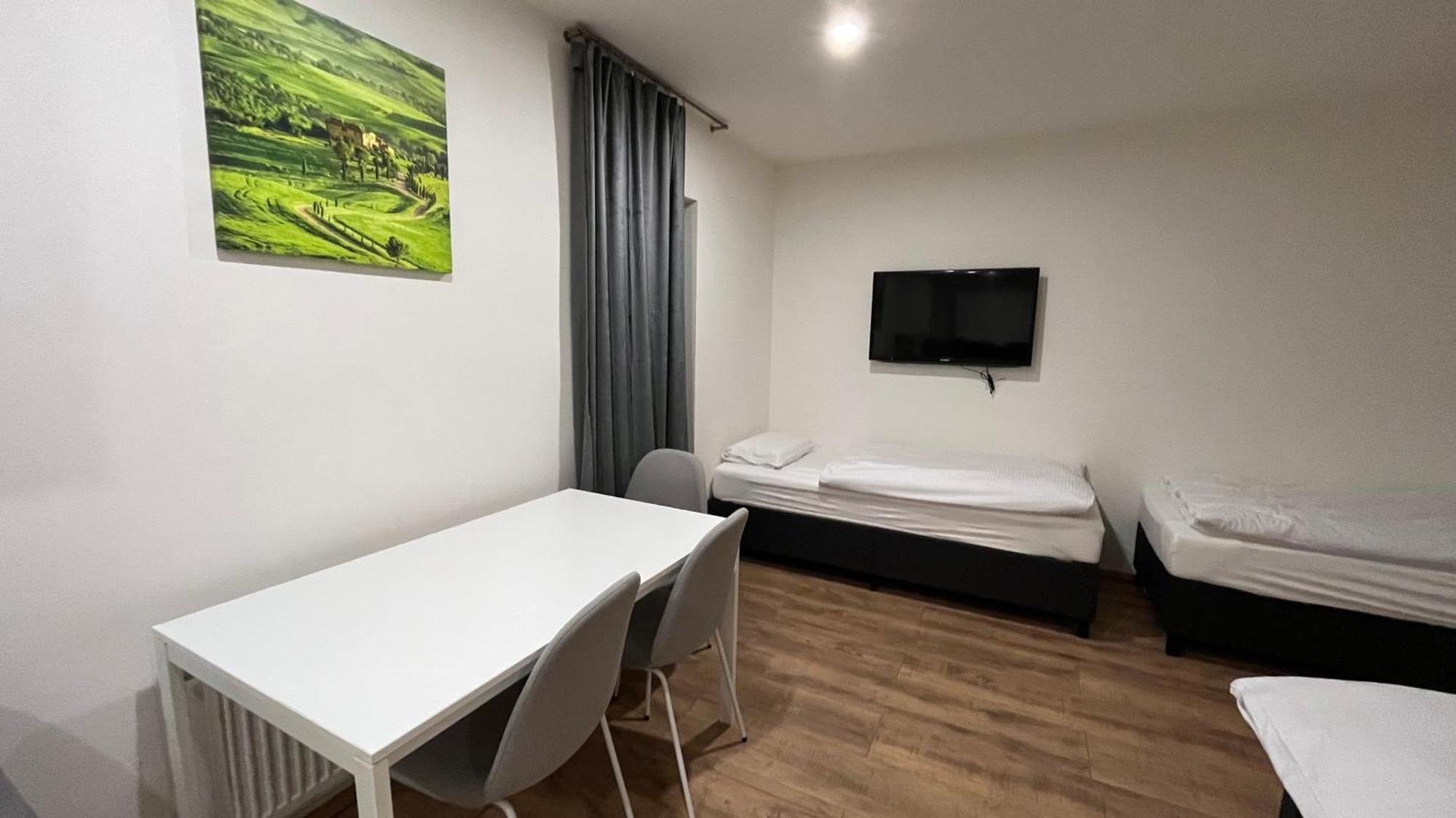 Apartment Golden Prague 78 Вестец Екстер'єр фото